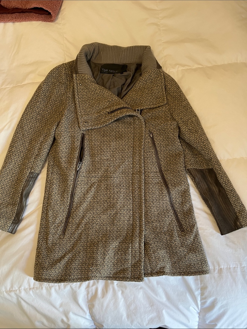 Yigal Azrouel Olive-Green Textured Trench Coat with Dark Trim